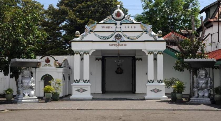 Malioboro Garden Hotel Yogyakarta Dış mekan fotoğraf
