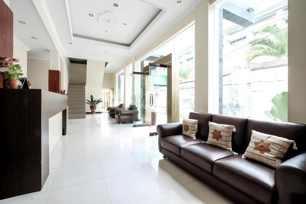 Malioboro Garden Hotel Yogyakarta Dış mekan fotoğraf